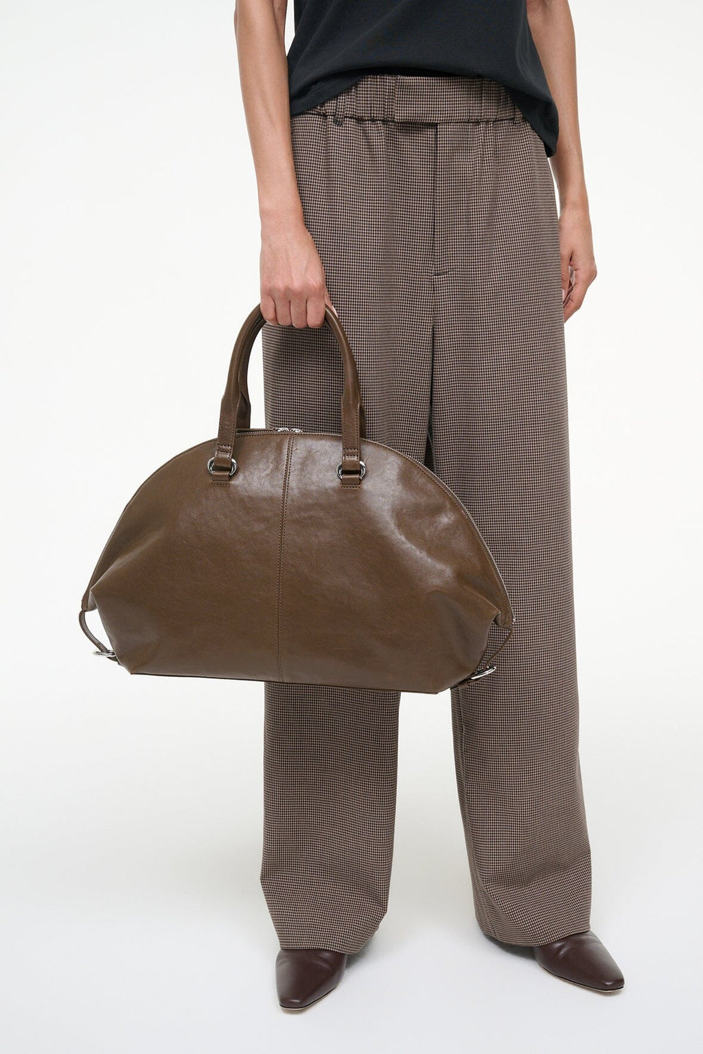 STAUD Hester Satchel – Truffle – detail 3
