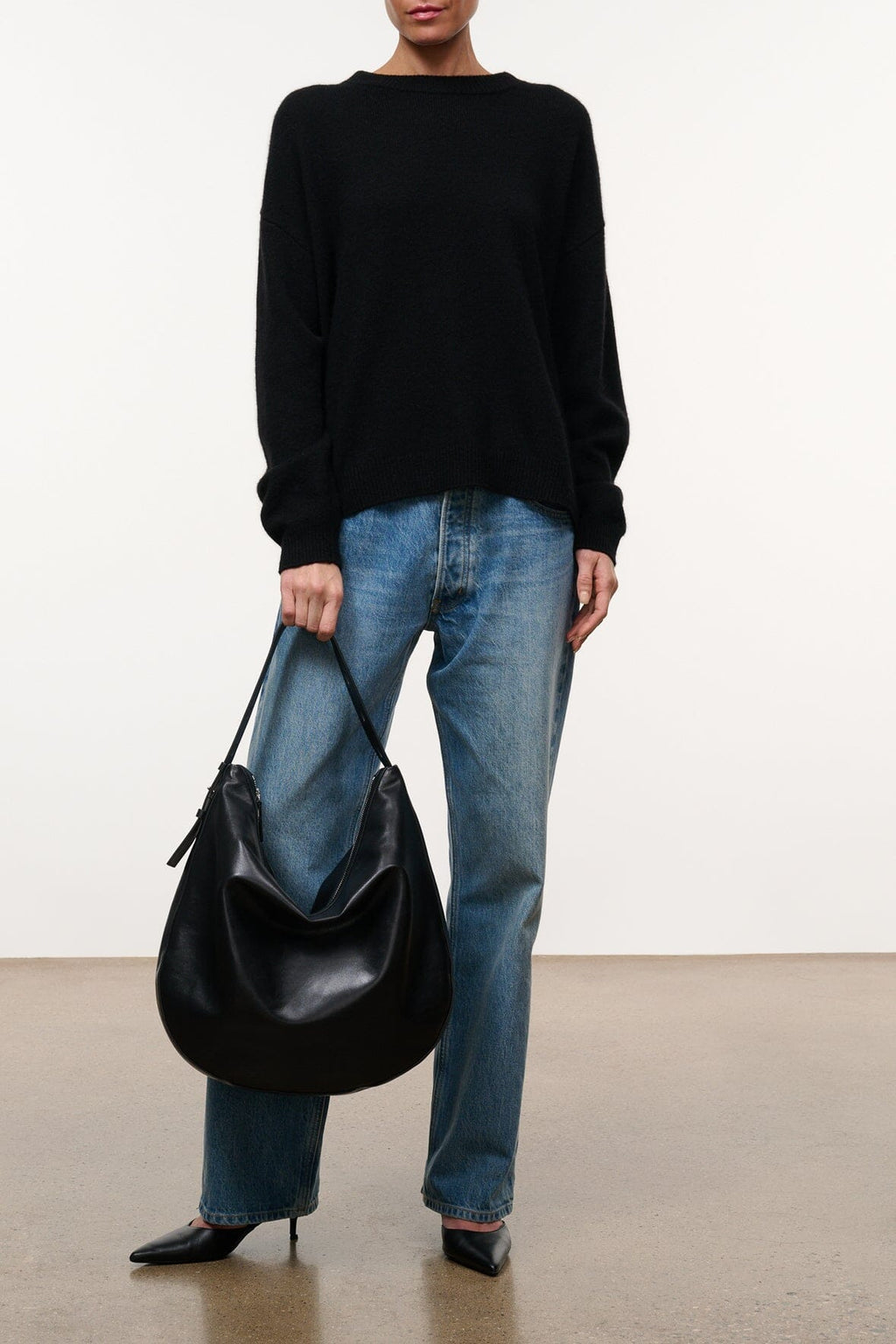 STAUD Levi Hobo Bag – Black – detail 5
