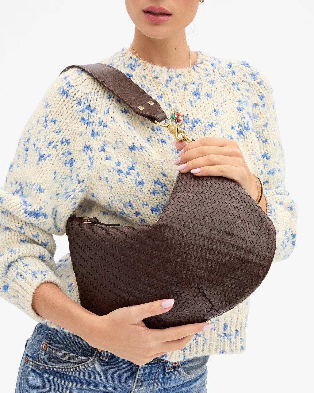 Clare V. Moyen Messenger – Chocolate Woven Zig-Zag – detail 3