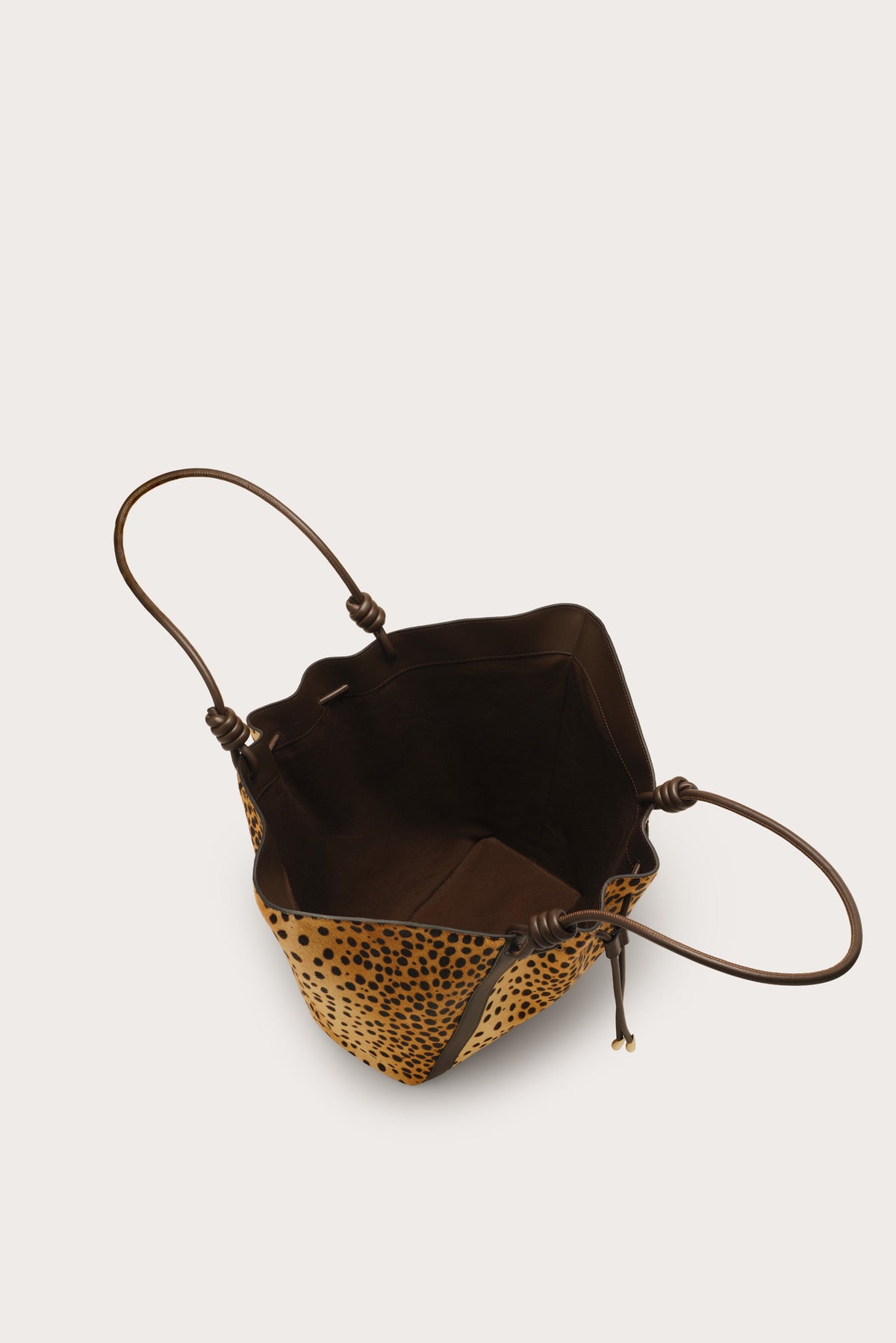 Cult Gaia Shuna Large Tote – Cheetah – detail 4