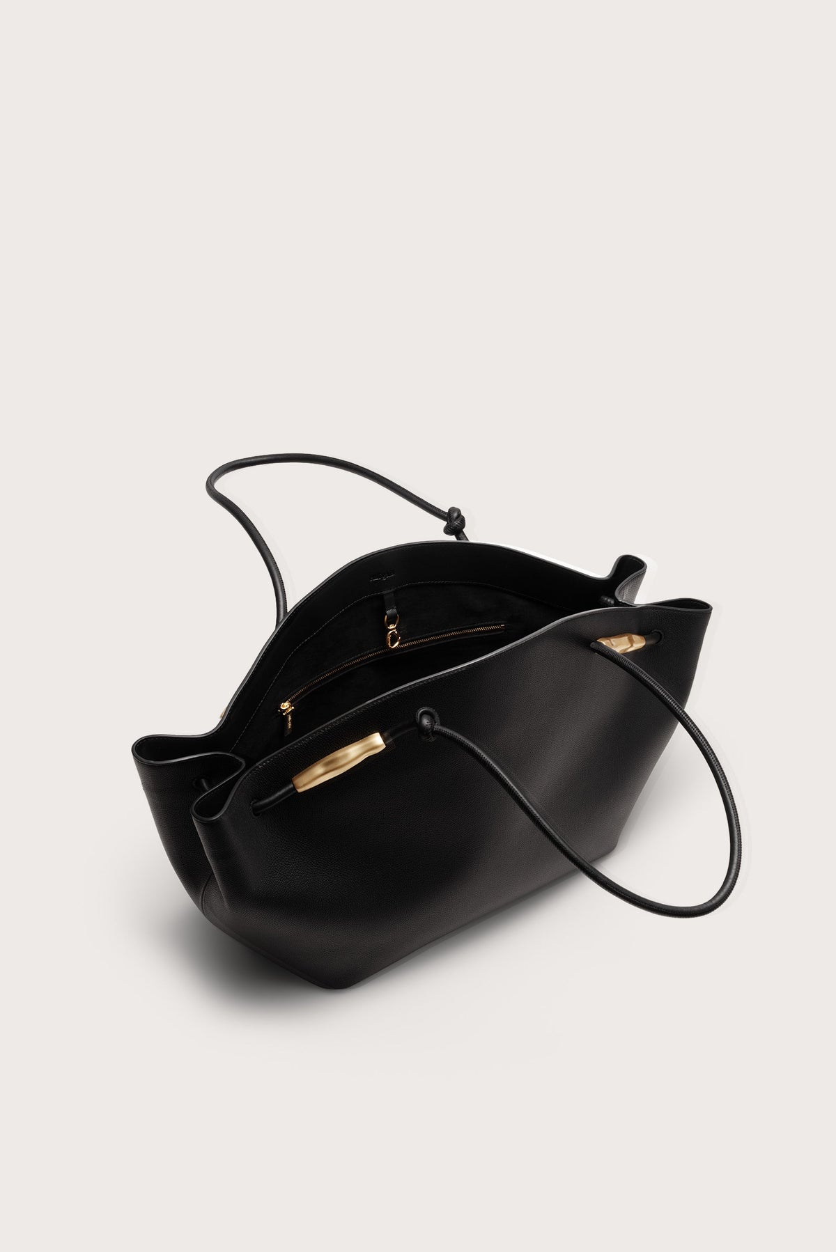 Cult Gaia Solay XL Tote Bag – Black – detail 5