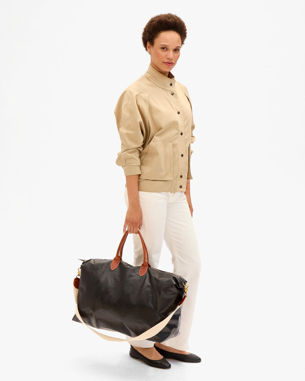 Clare V. Weekender – Black – detail 3