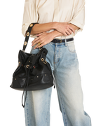 Hammitt Gianna Large Bucket Bag – Black/Gold – detail 2